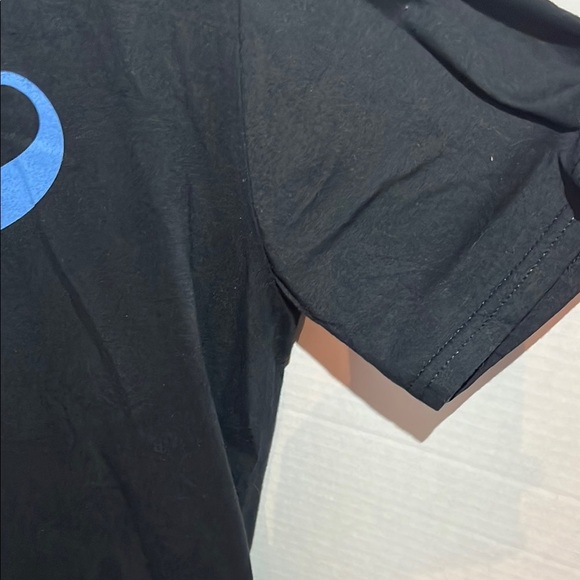 Gildan Black and Blue Short Sleeve Tees - Picture 3 of 7